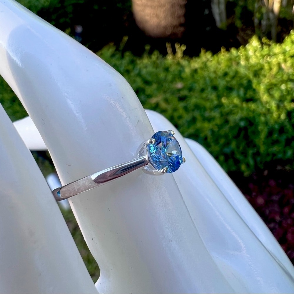 SWAROVSKI Zirconia Arctic Blue Sterling Silver Stud Earrings and Solitaire Ring - Picture 6 of 14